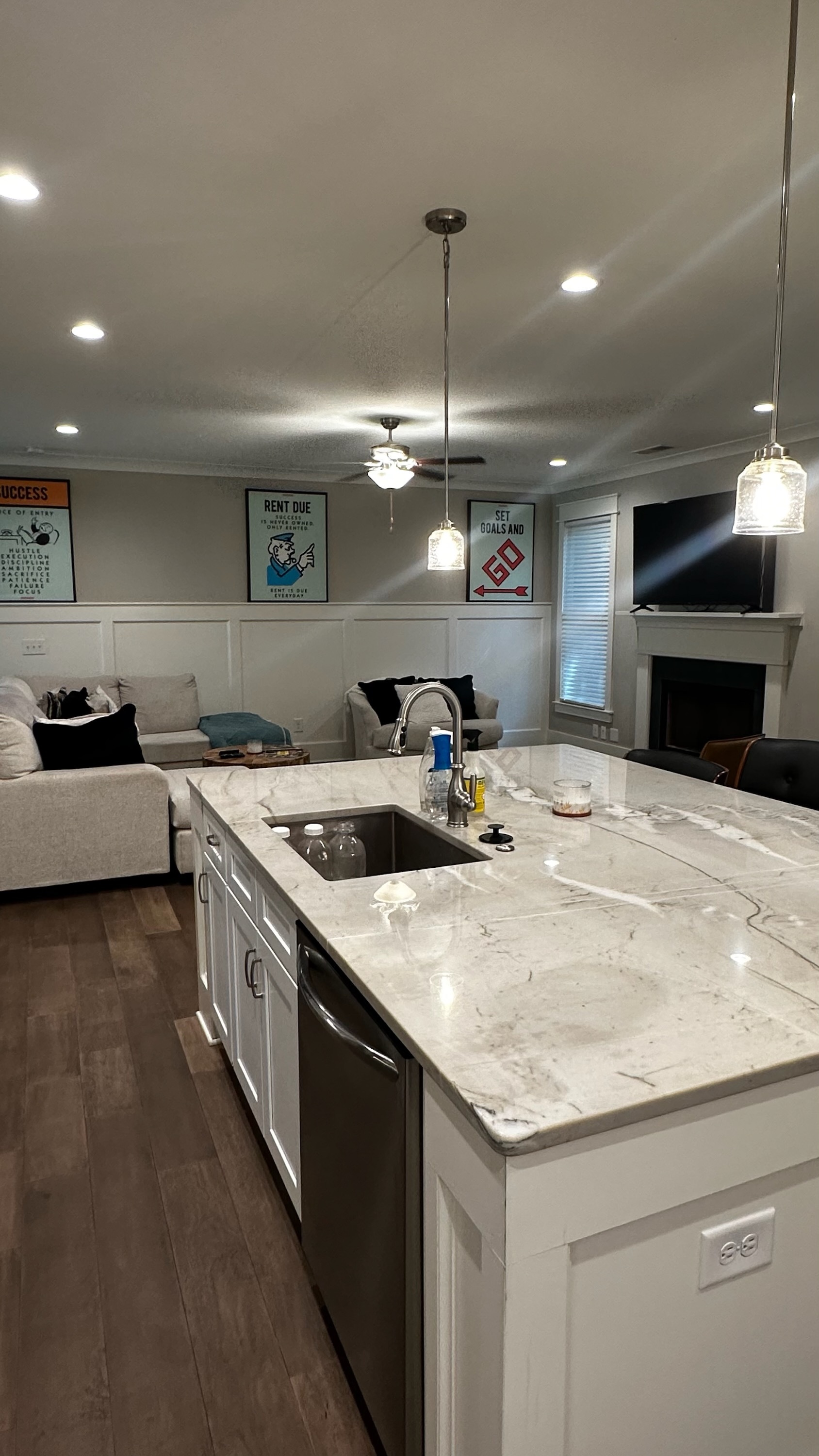 20250819-151358382-9214-6b404fb94b4d_Ralesia kitchen .jpg